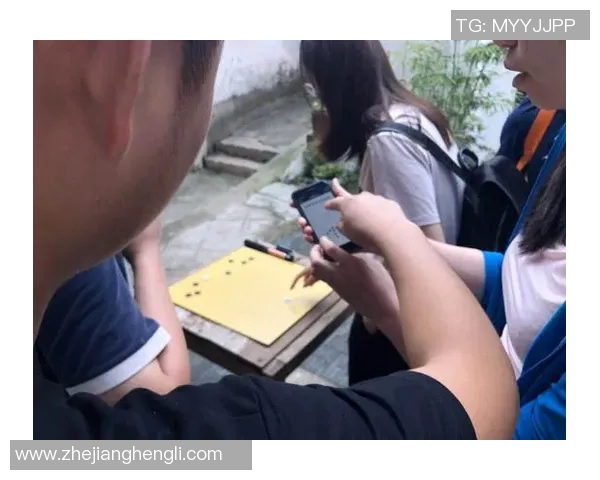 城市赛精彩回顾：WE战队逆袭之路的荣耀与挑战