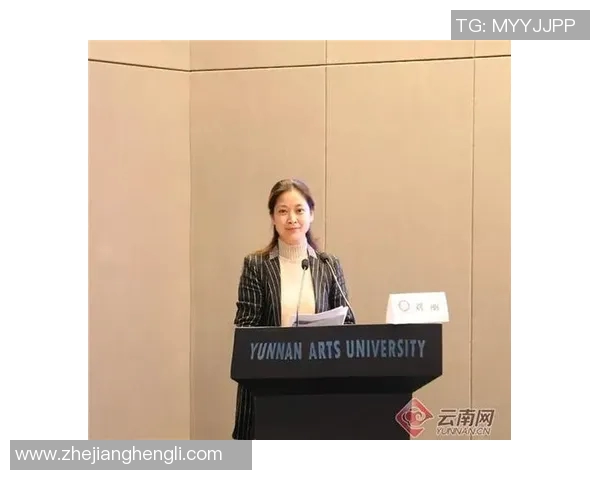 与王丽深入对话探讨她的篮球生涯与成长历程