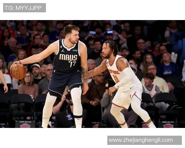 东契奇与足球明星亲密合照展现运动员友谊与激情的精彩瞬间